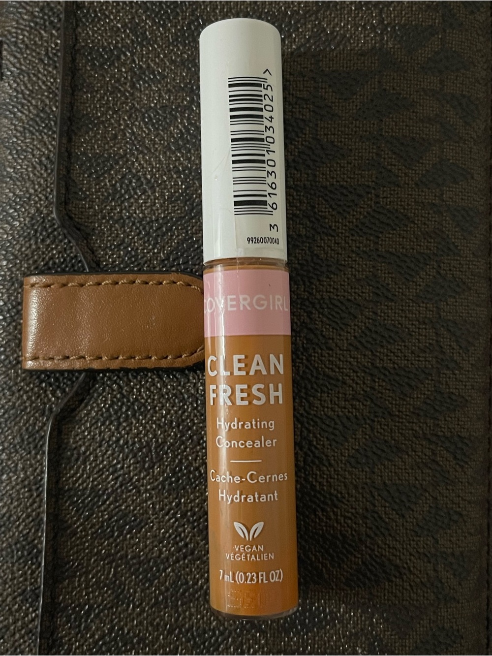 COVERGIRL Clean Fresh Hydrating Concealer - Warm Brown